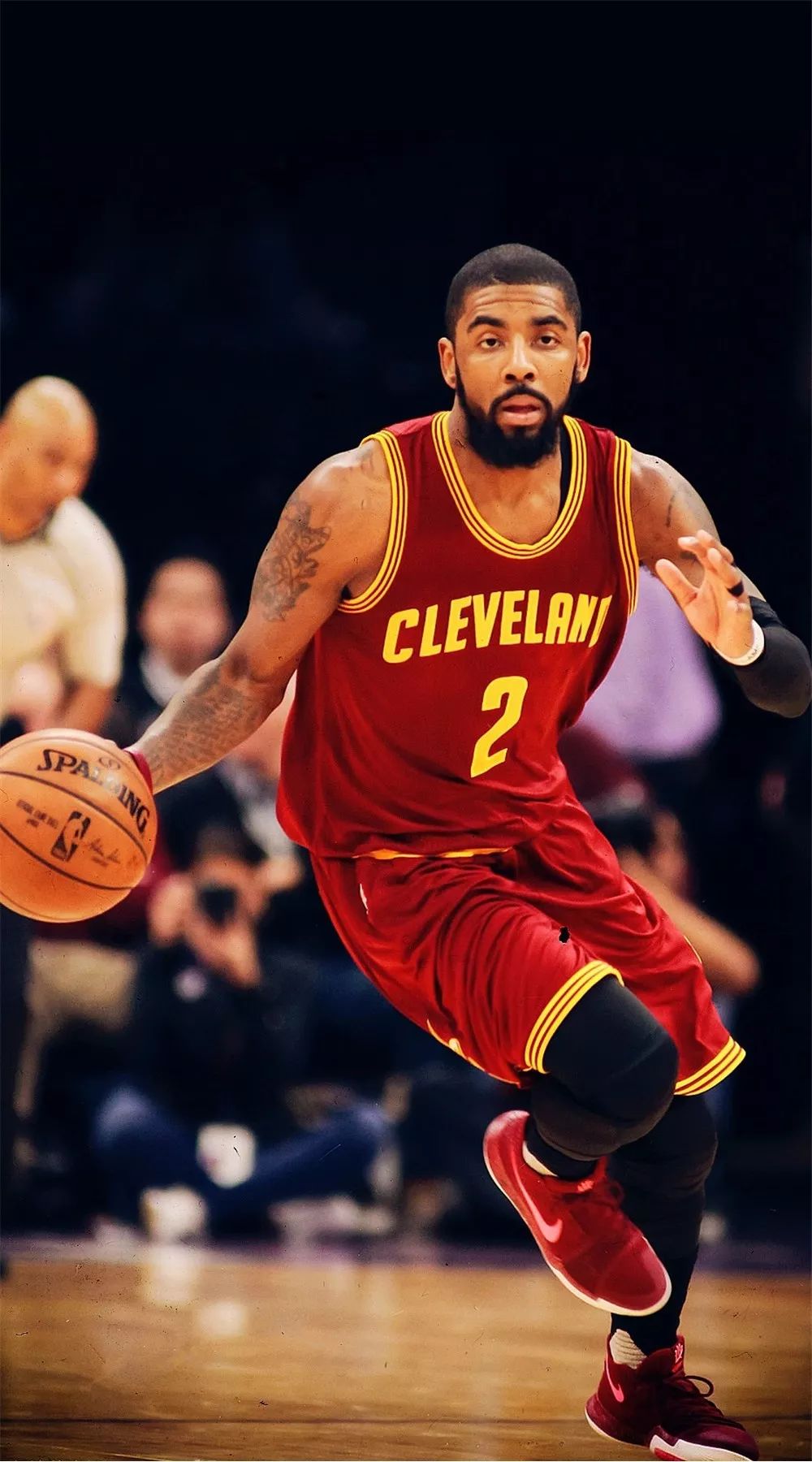 英超代表观战U15联赛后评价：中国球员纪律性强；教练需把决策权交给球员（英超考察团观摩U15联赛后点评：中国球员纪律出众，教练应更多让球员自主决策）