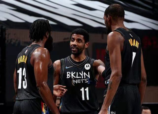 欧冠赛场精彩瞬间：巴萨2-0战胜国际米兰,（欧冠名场面：巴萨2-0力克国际米兰）