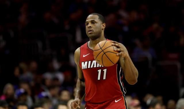 波尔图主帅：踢欧联杯要多进球，想晋级还要再拿5到6分（波尔图主帅：欧联需火力全开，晋级还得再拿5到6分）