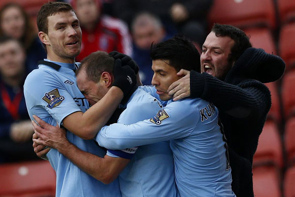 拼尽全力！韦尔15中11空砍生涯新高28分 另有19个篮板（难救主！韦尔15投11中飙生涯新高28分+19篮板仍遭败北）