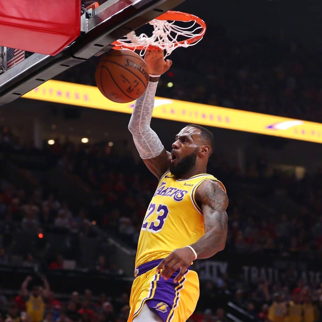 格拉斯纳：利物浦？我会在下个月开启和水晶宫的续约谈判（格拉斯纳回应利物浦传闻：下月将与水晶宫展开续约磋商）